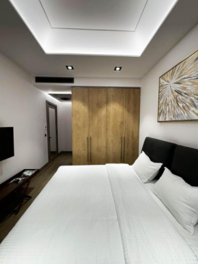 Diamond in City by WOW Property